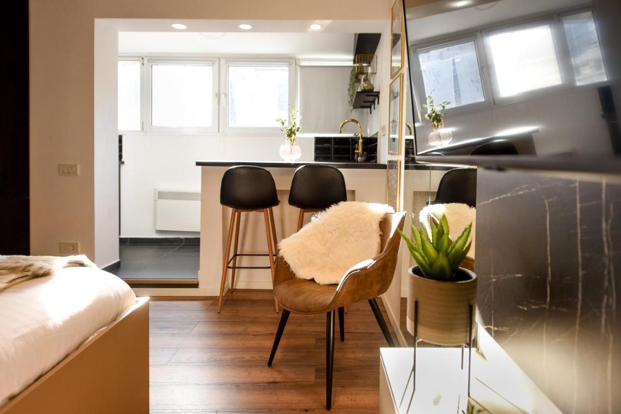 Calea Victoriei Modern Studio - Escape In The City Center Bucarest Extérieur photo