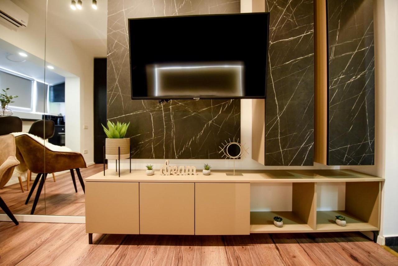 Calea Victoriei Modern Studio - Escape In The City Center Bucarest Extérieur photo