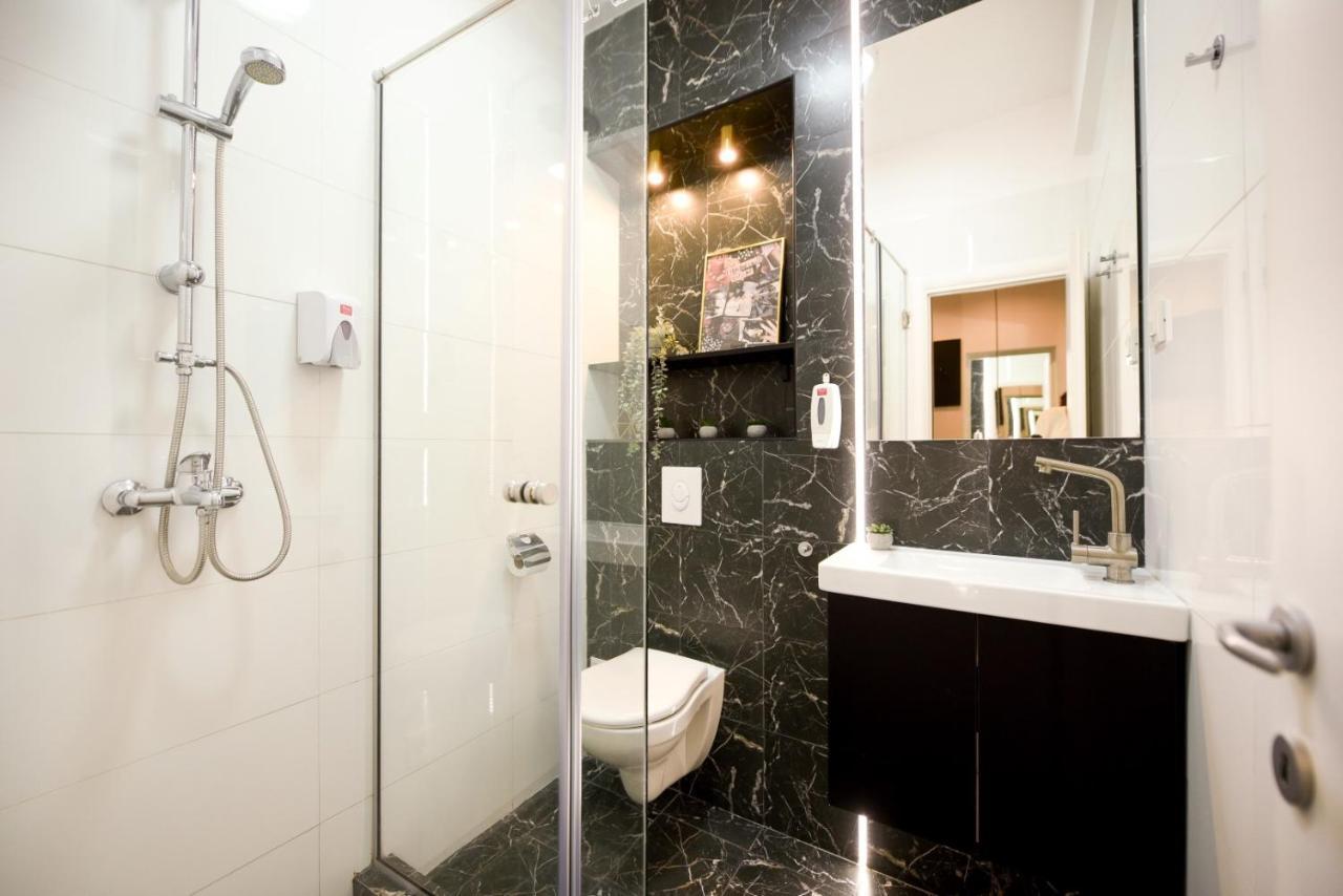 Calea Victoriei Modern Studio - Escape In The City Center Bucarest Extérieur photo
