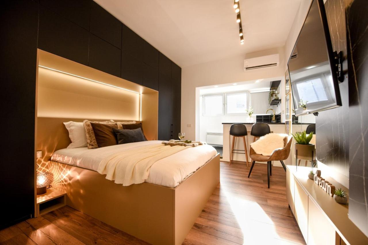 Calea Victoriei Modern Studio - Escape In The City Center Bucarest Extérieur photo