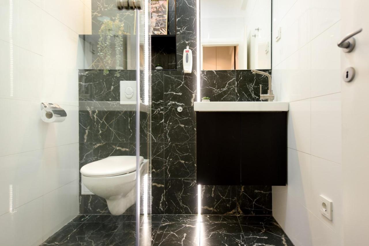 Calea Victoriei Modern Studio - Escape In The City Center Bucarest Extérieur photo